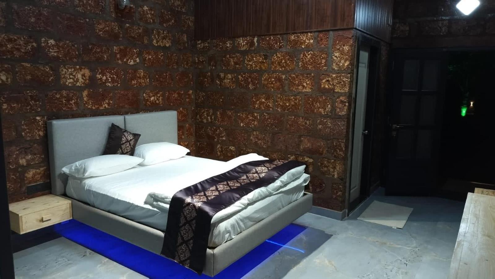 Saka Kadams Home Stay Guhāgar 외부 사진