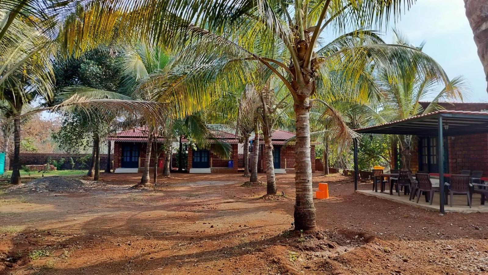 Saka Kadams Home Stay Guhāgar 외부 사진