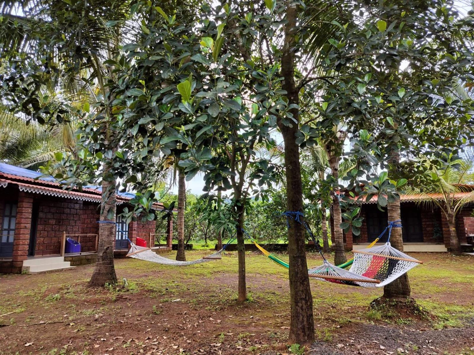 Saka Kadams Home Stay Guhāgar 외부 사진