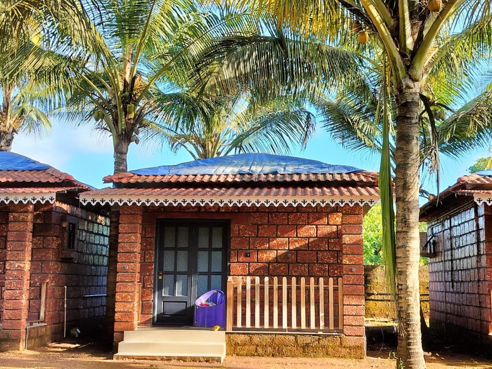 Saka Kadams Home Stay Guhāgar 외부 사진