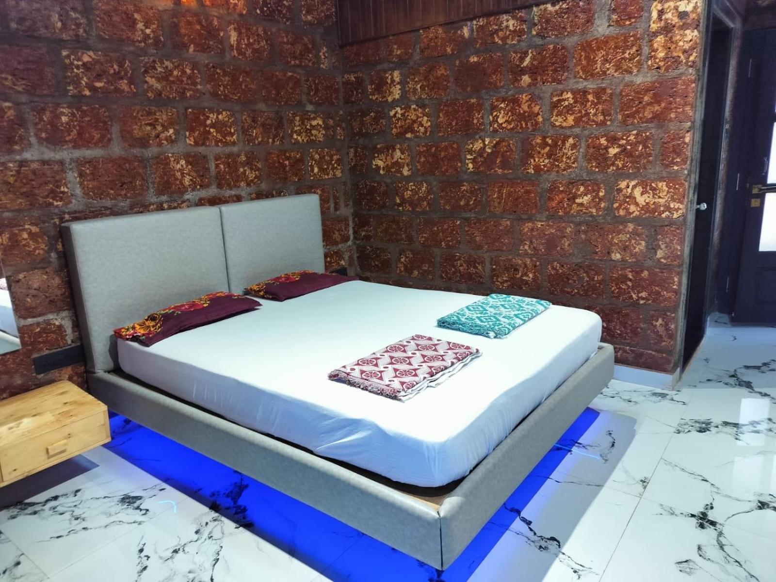 Saka Kadams Home Stay Guhāgar 외부 사진